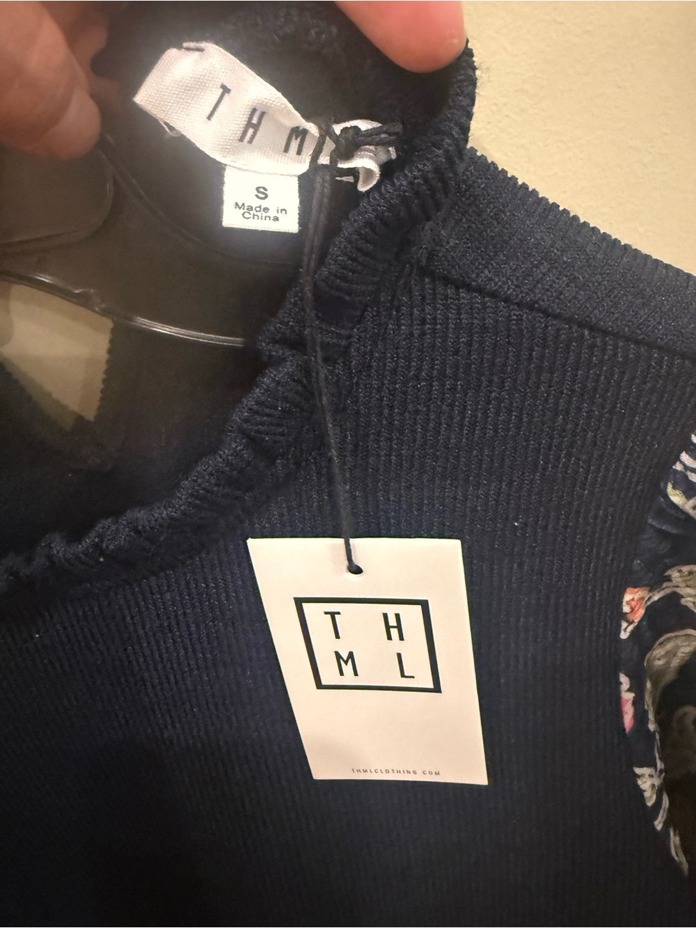 THML Navy Ribbed Women's Top - Picture 4 of 5